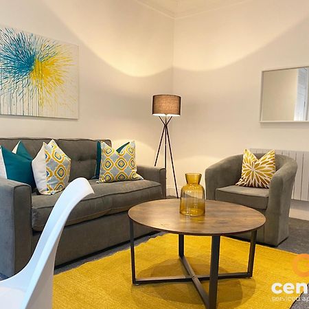 Central Serviced Apartments - Cosy 1 Bedroom - Modern - Close To Transport Links - Quiet Neighbourhood - Fast Wifi - Fully Equipped - Smart Tvs In All Rooms - Monthly Stays Welcome - Free Street Parking - Ideal Relocation To Dundee Accommodation Buitenkant foto
