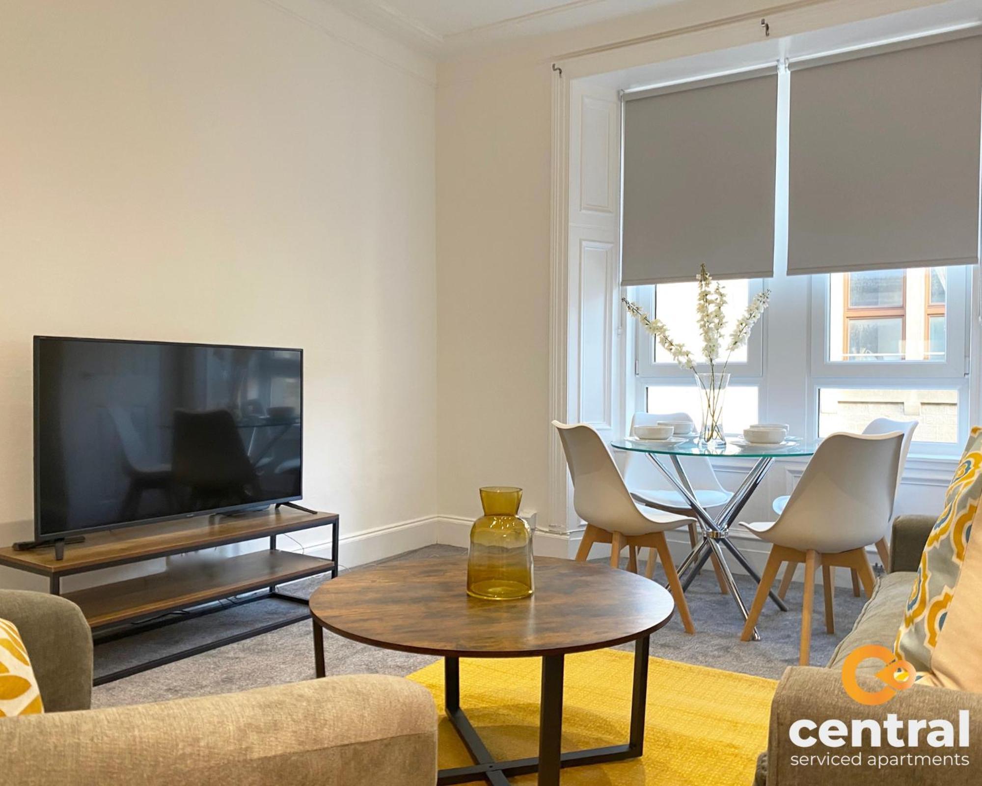 Central Serviced Apartments - Cosy 1 Bedroom - Modern - Close To Transport Links - Quiet Neighbourhood - Fast Wifi - Fully Equipped - Smart Tvs In All Rooms - Monthly Stays Welcome - Free Street Parking - Ideal Relocation To Dundee Accommodation Buitenkant foto