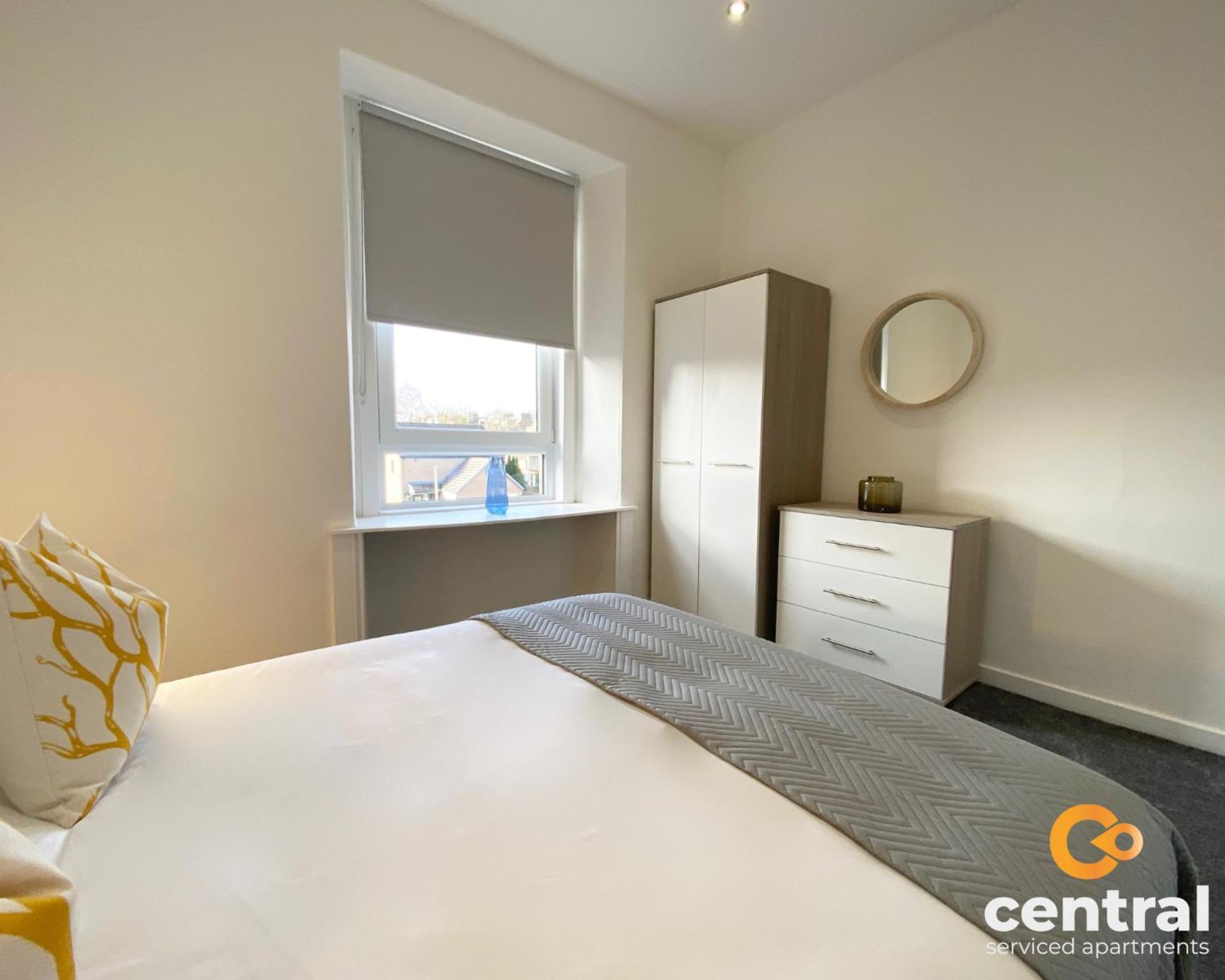 Central Serviced Apartments - Cosy 1 Bedroom - Modern - Close To Transport Links - Quiet Neighbourhood - Fast Wifi - Fully Equipped - Smart Tvs In All Rooms - Monthly Stays Welcome - Free Street Parking - Ideal Relocation To Dundee Accommodation Buitenkant foto