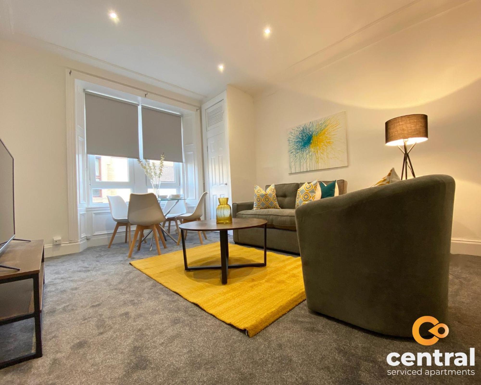 Central Serviced Apartments - Cosy 1 Bedroom - Modern - Close To Transport Links - Quiet Neighbourhood - Fast Wifi - Fully Equipped - Smart Tvs In All Rooms - Monthly Stays Welcome - Free Street Parking - Ideal Relocation To Dundee Accommodation Buitenkant foto